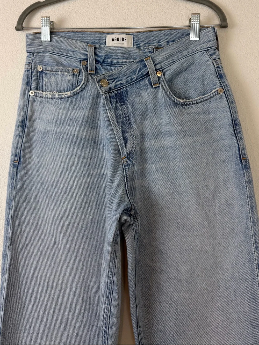 AGOLDE Criss Cross Upsized Jean in Suburbia - Picture 6 of 15
